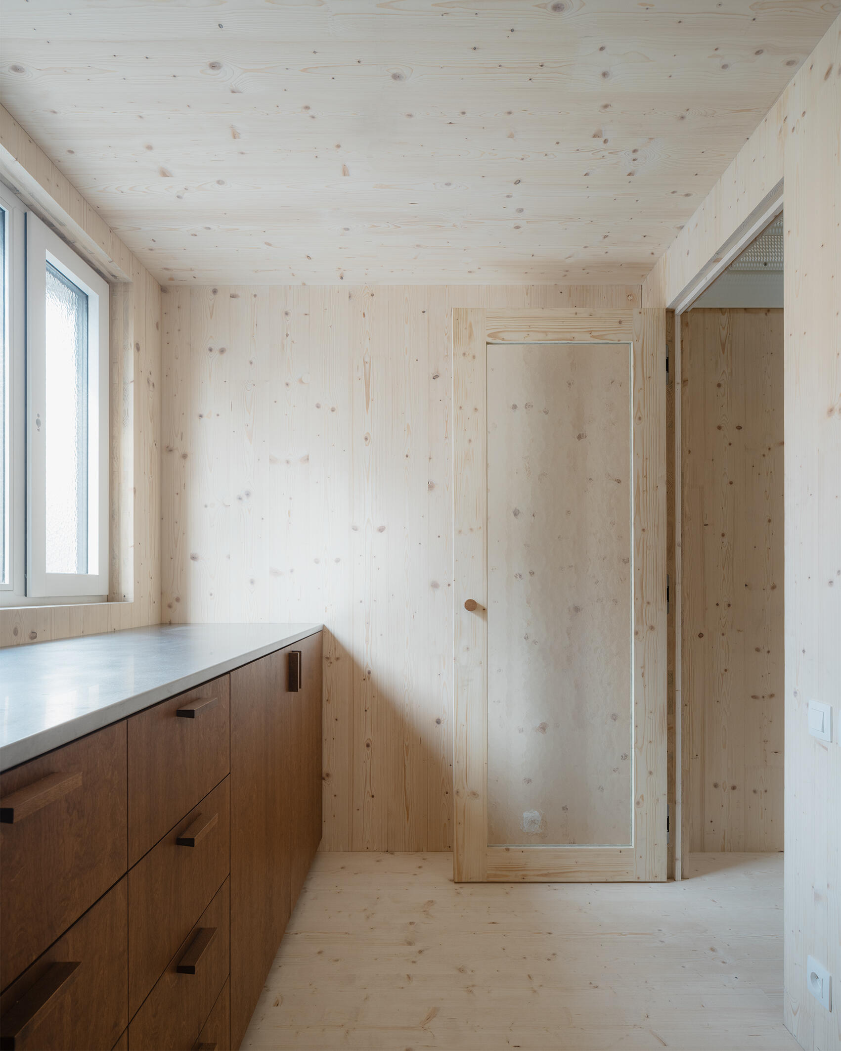 MARCEL AMVI GENT 012web