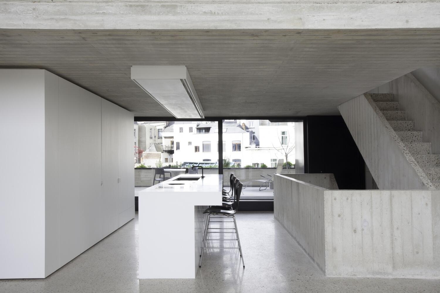 3 kitchen01