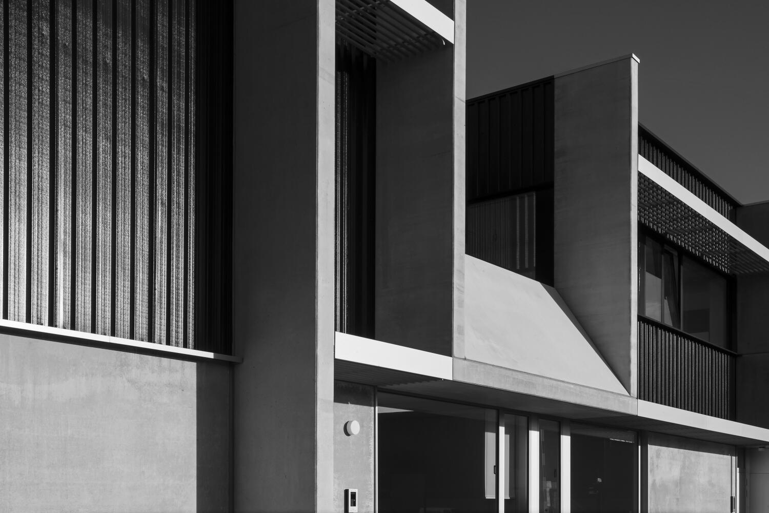 2 kvd9521bwciborguybenscharchkoenvandammearchphot11242014copyr