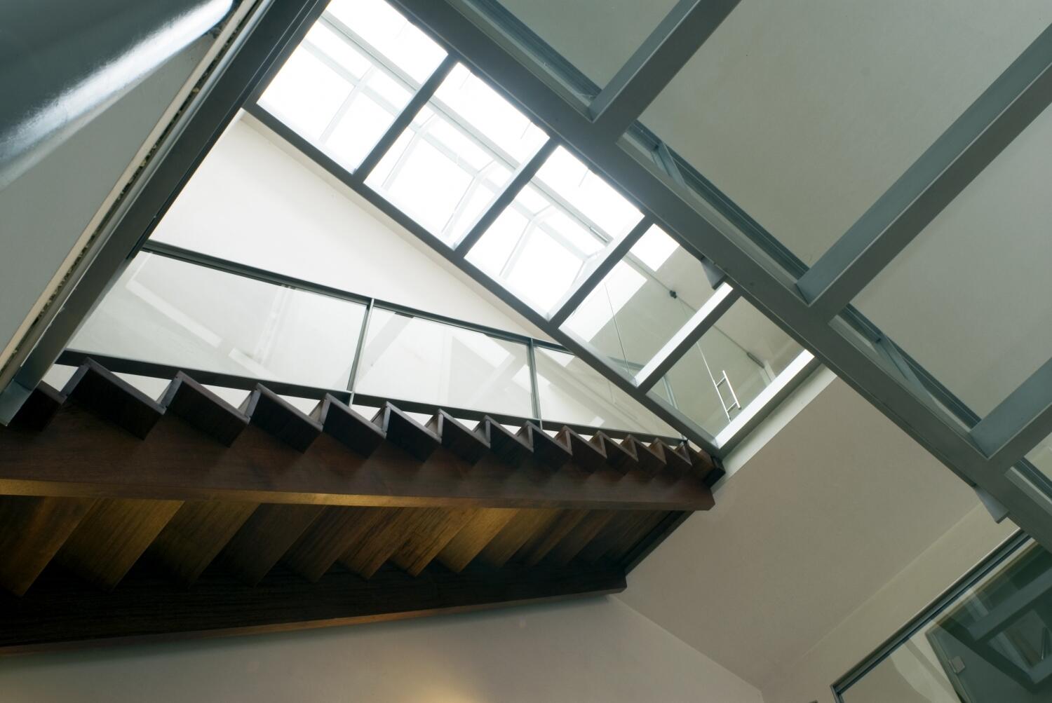 1 planxinterieurlichtschachtmettrap1