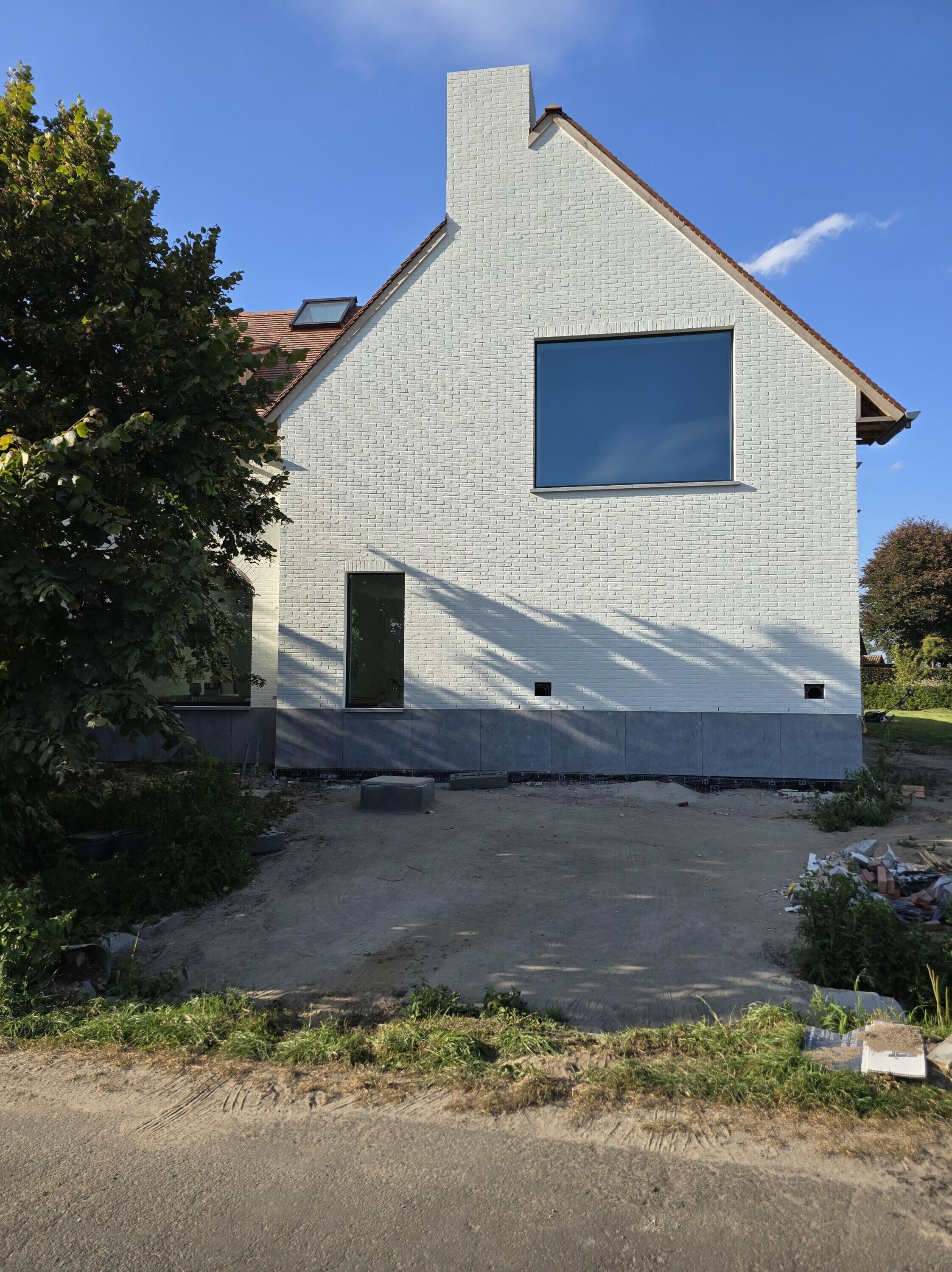 F 20250826 180401 min