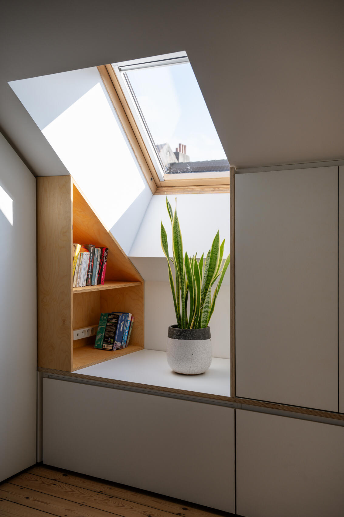 22 Nona Jules Besmestraat web