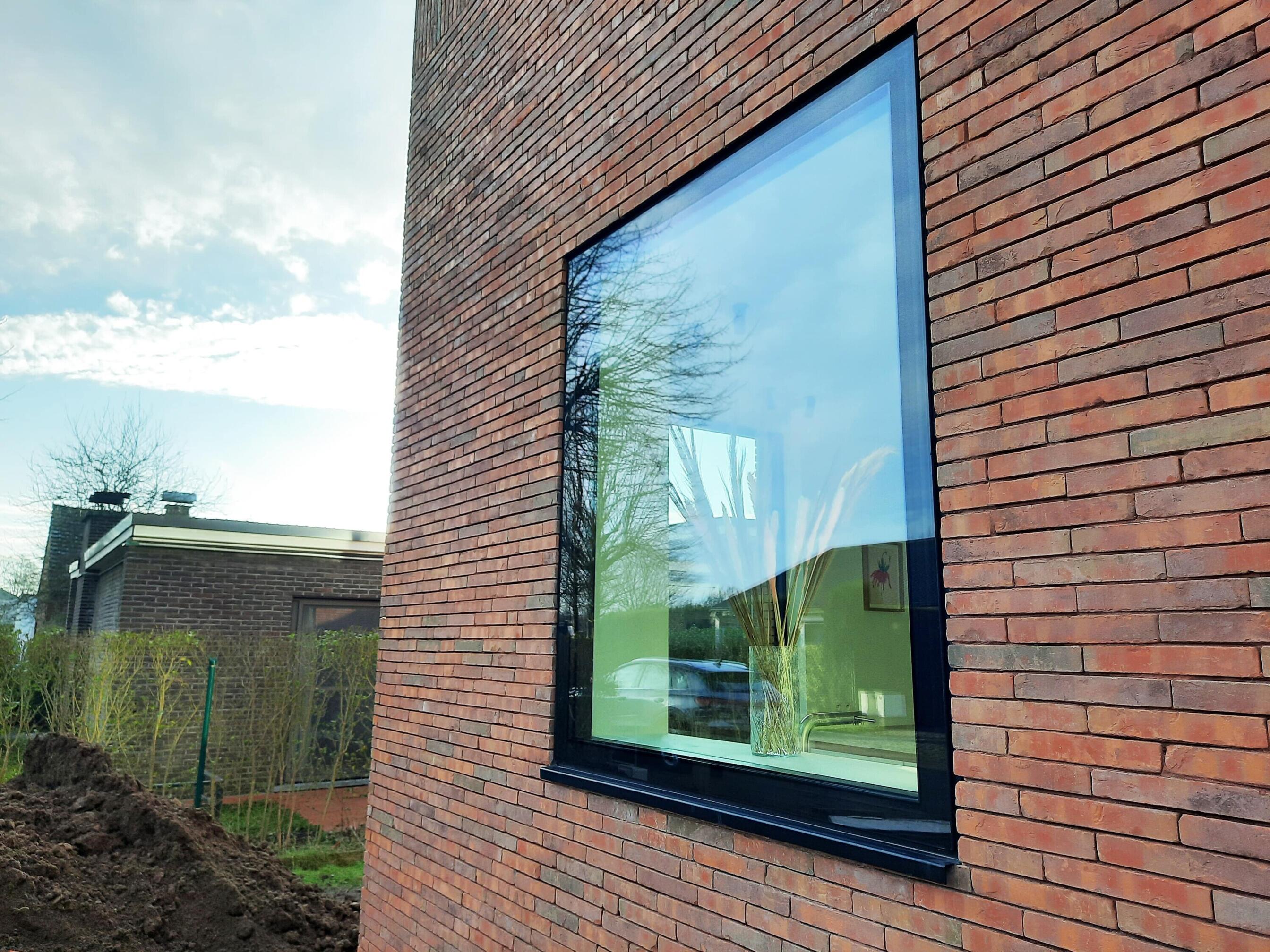 G 08 20250123 155744 B min