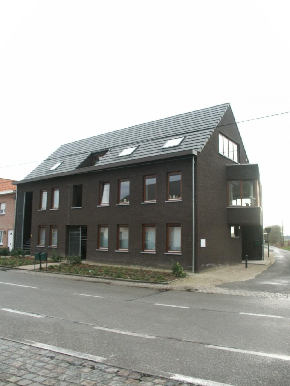 1 20120417164318