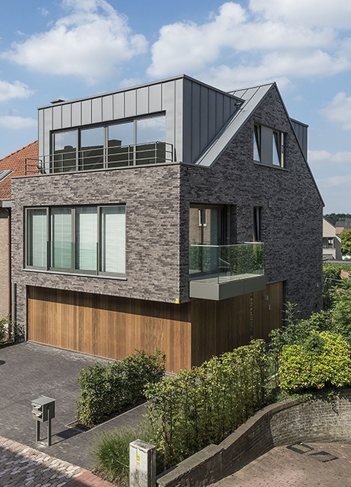 1 ggrodenbachgevel2lr