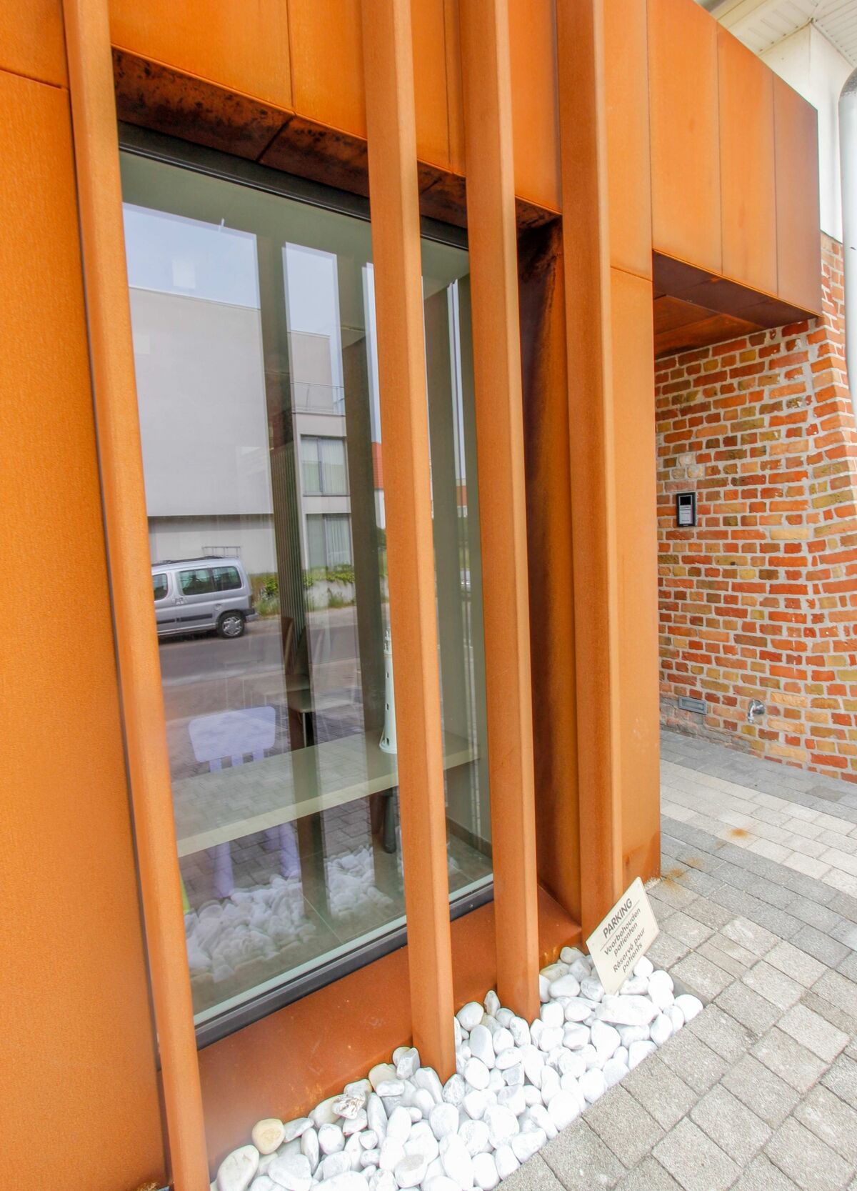 1 20160611mg5861