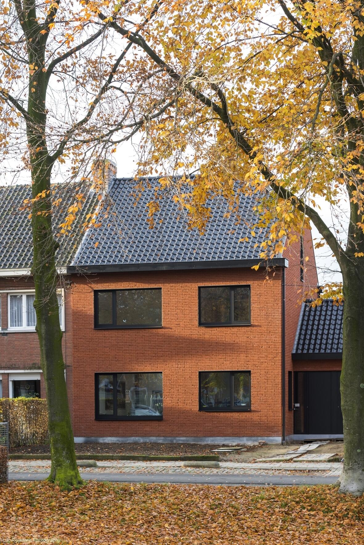 2 voorgevel