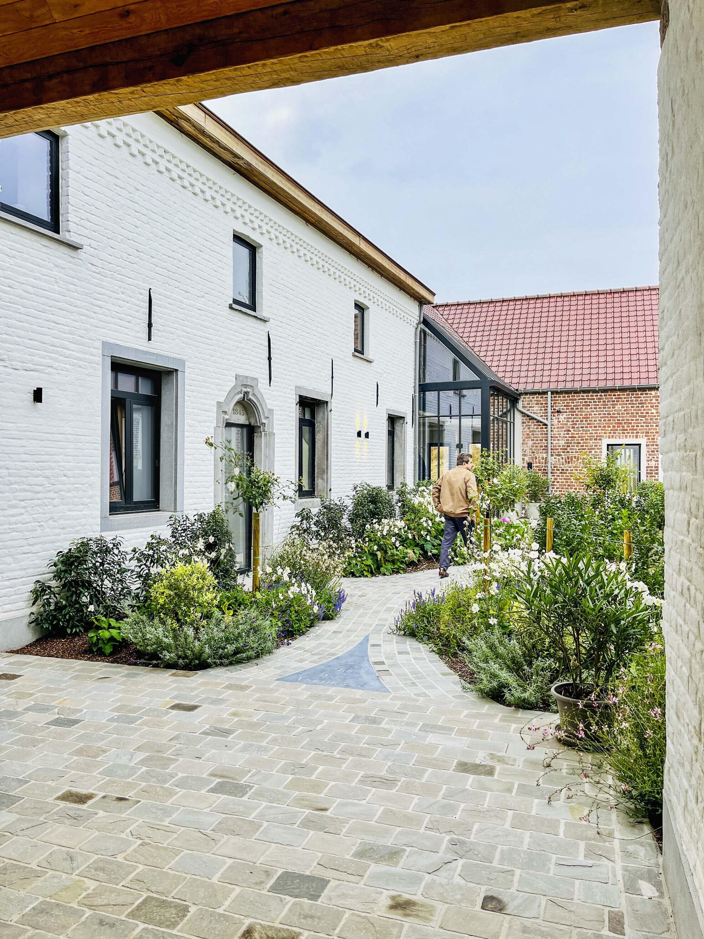 Woning middenplein