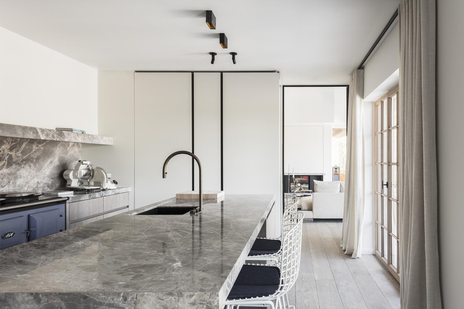 3 04102019aimdescampsafsneeannickvernimmen088annickvernimmenwebsite