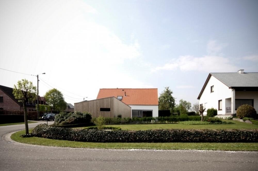 1 20120417043623