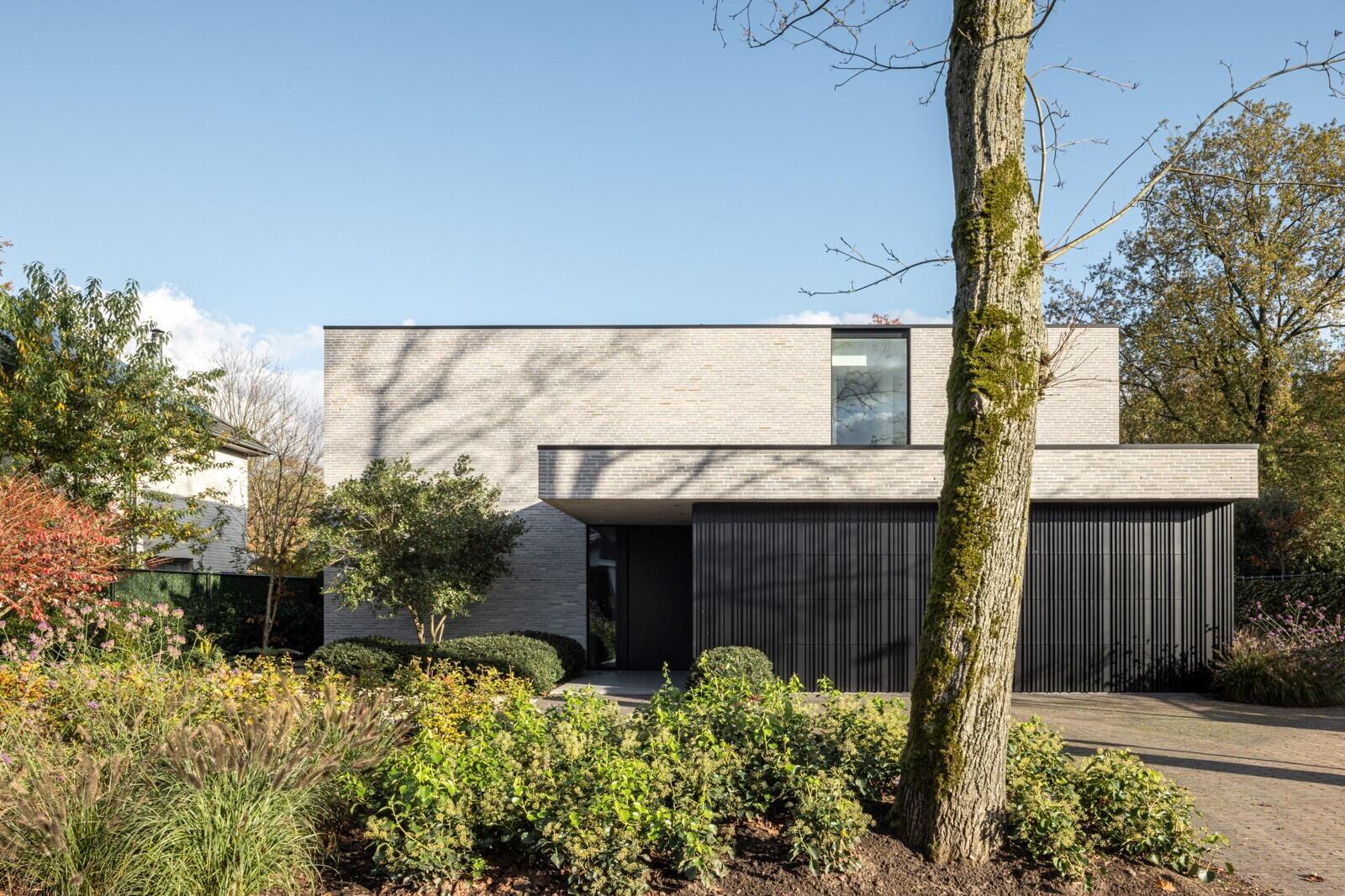 102 Schoten 1